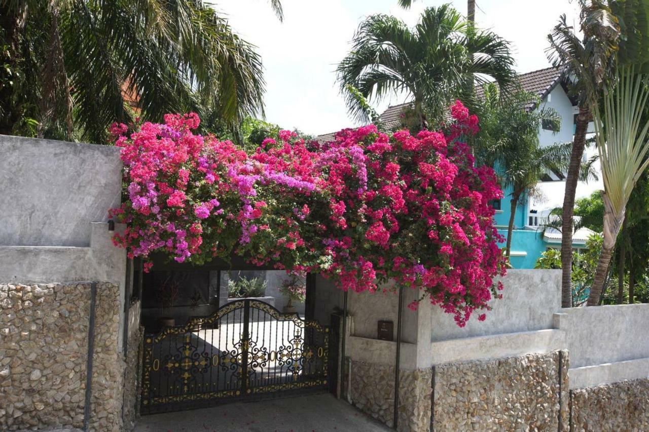 Baan Heaven / Patong Beach Pool Villa Sleeps Up To 15 Ngoại thất bức ảnh